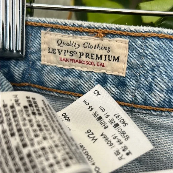 Levi's Blue Distressed Jean Shorts - Picture 2 of 6